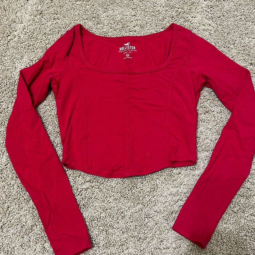 hollister baby tee